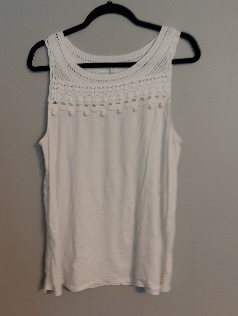 White Crochet Yoke Sleeveless Women's Top